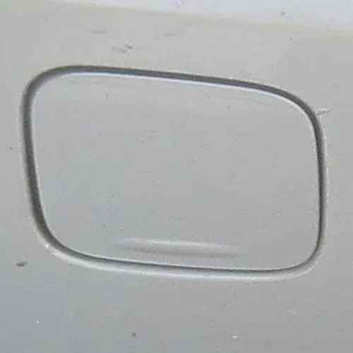 Volvo S40 (2008–2011) Ön Tampon Çeki Demiri Kapağı